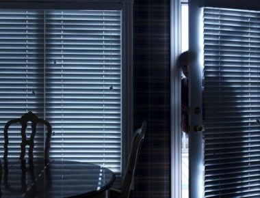 Βάρδα: Μπήκε ως νοικάρης, βγήκε ως κλέφτης